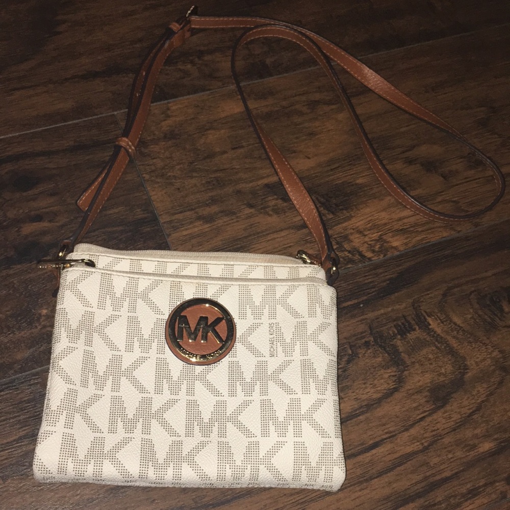 Michael Kors crossbody
